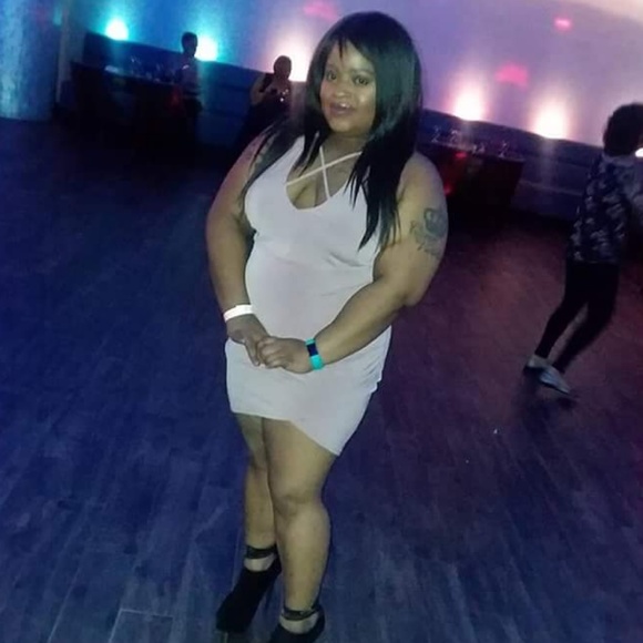 Meet your Posher, Tori - Picture 4 of 11